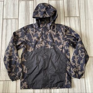 The North Face DryVent weatherproof jacket. EUC